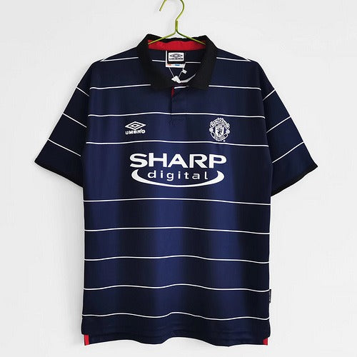 Manchester United 99-00 Away